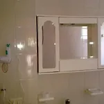 Regina 3*