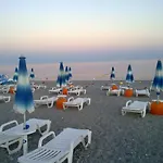 Regina 3*