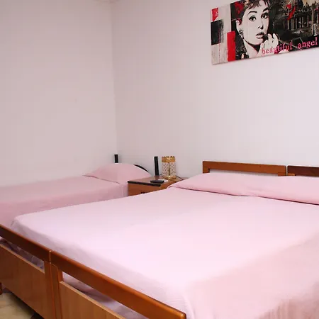 蕾佳娜住宅酒店