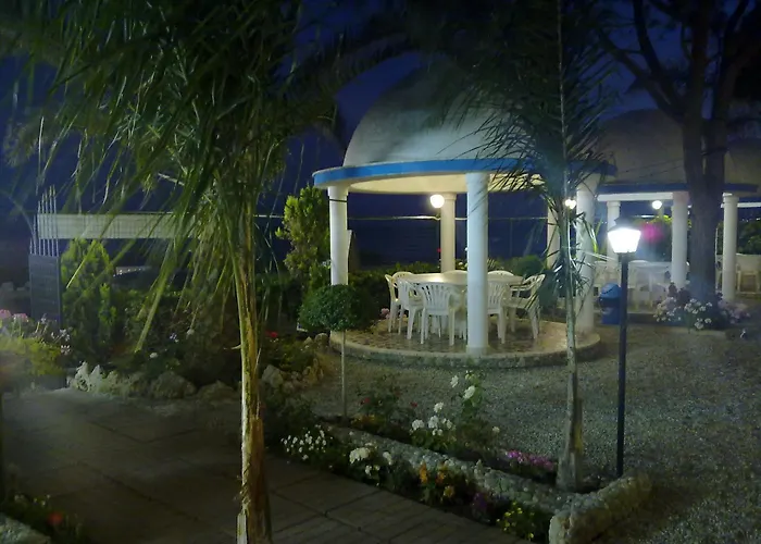 酒店 蕾佳娜住宅酒店 3*