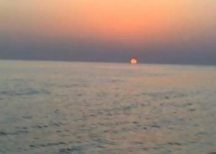 蕾佳娜住宅酒店 酒店 玛里纳吉尔萨罗