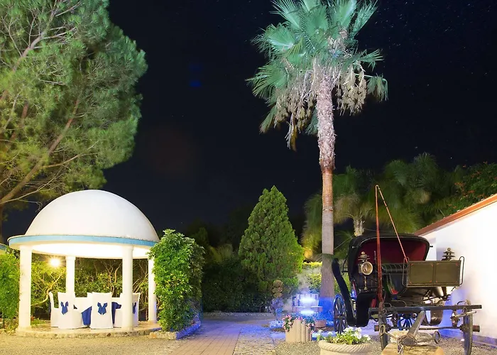 蕾佳娜住宅酒店 酒店 玛里纳吉尔萨罗